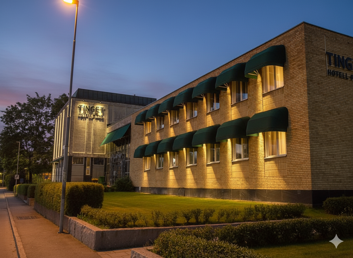 Hotel Tinget exterior at dusk
